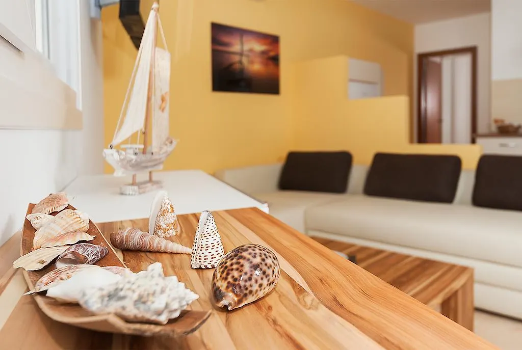 Apartamentos Mar Y Sol Miami Playa Apartment